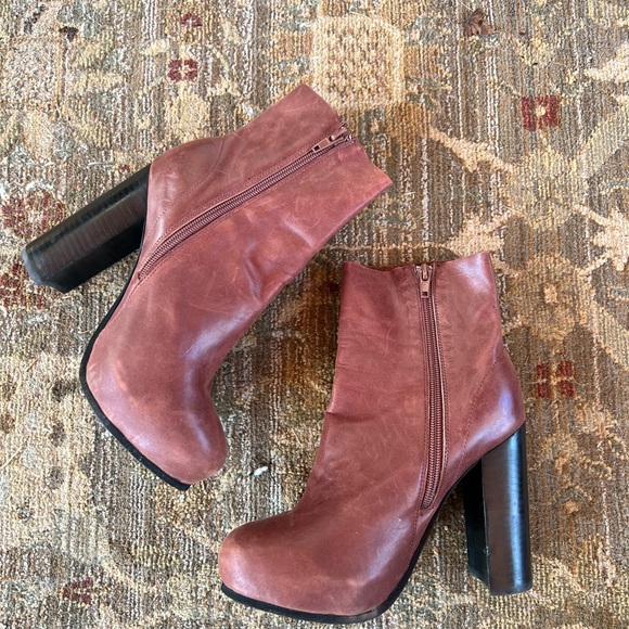 Jeffrey Campbell handmade in Ibiza booties - Picture 2 of 9